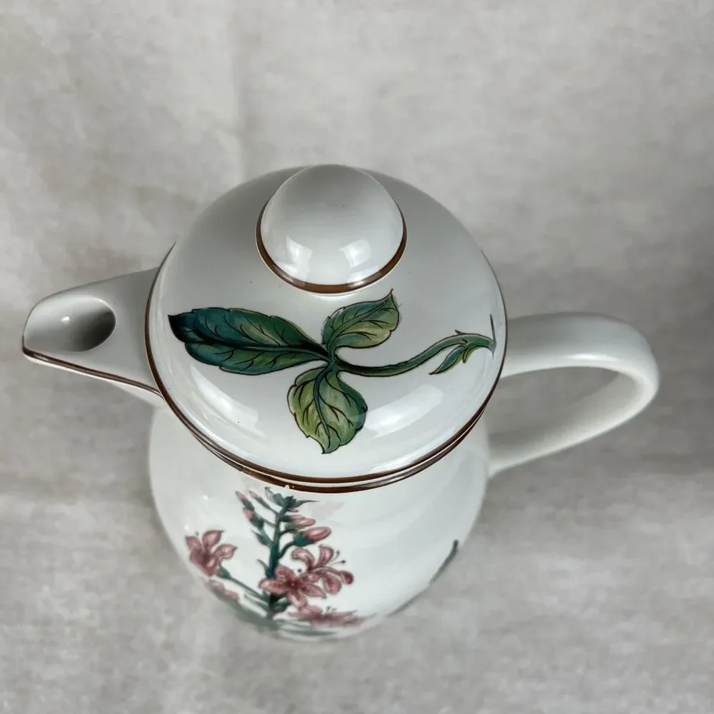 VTG Villeroy & Boch Botanica Tea Pot Pitcher Floral Porcelain 9 1/2” Depuis 1748